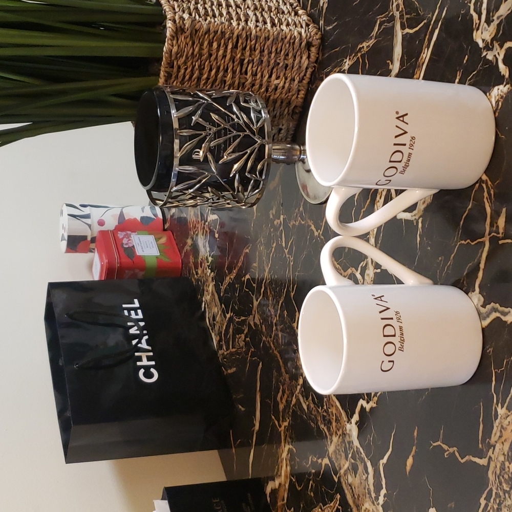 Godiva Set